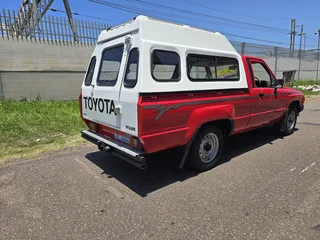 1988 Toyota Hilux HIPS 1800 SR One owner