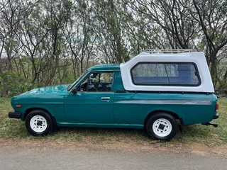 2001 Nissan 1400 Bakkie