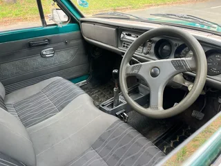 2001 Nissan 1400 Bakkie