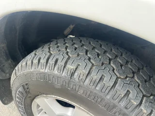 2013 Nissan NP300 Hardbody D/Cab KA24 4x2