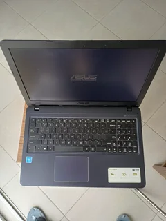 ASUS VivoBook X543MA-C81GT – for parts or repair (R1100 - Negotiable)