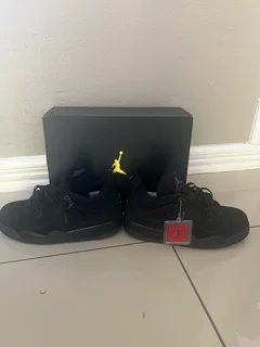 Jordan 4 black cats  R600