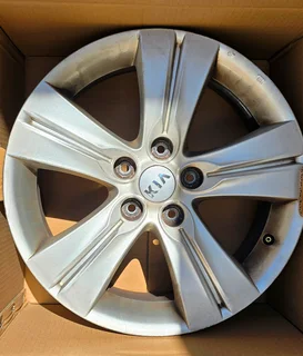 Original KIA Sportage 17 rims