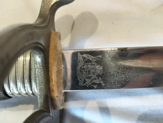 OFFICERS CEREMONIAL SWORD &amp; LEATHER SCABBARD - OLD COAT OF ARMS