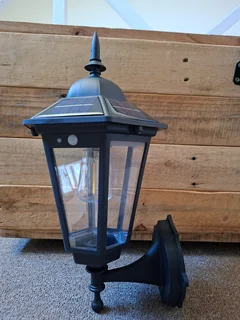 Solar Wall Lamp