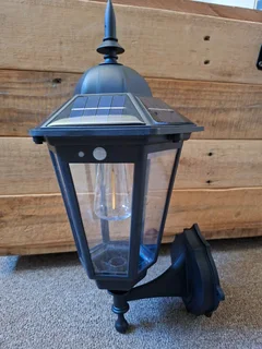 Solar Wall Lamp