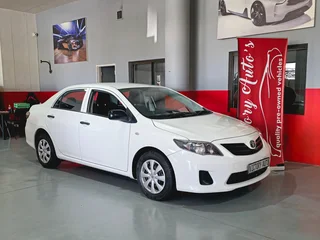2015 Toyota Corolla Quest 1.6 – petrol manual sedan – lower mileage dealer sale – Brackenfell