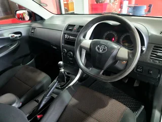 2015 Toyota Corolla Quest 1.6 – petrol manual sedan – lower mileage dealer sale – Brackenfell