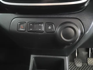 2019 Renault Kwid 1.0 Expression (5Dr) – low mileage petrol hatch – light on fuel – Brackenfell