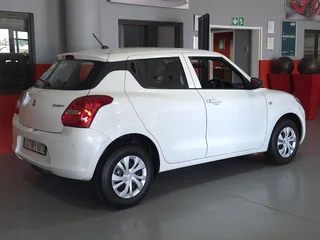 2023 Suzuki Swift 1.2 GA – petrol manual hatch – FSH, one owner – Brackenfell