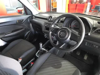 2023 Suzuki Swift 1.2 GA – petrol manual hatch – FSH, one owner – Brackenfell