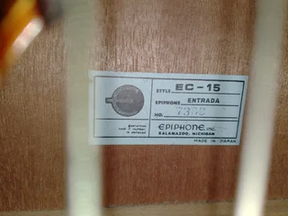 Epiphone pro-1 classic guitar