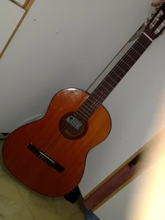 Epiphone pro-1 classic guitar