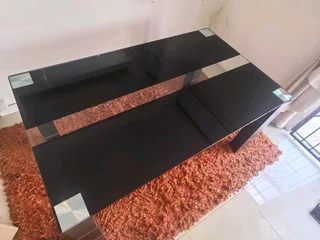 6 seater Dinning room set