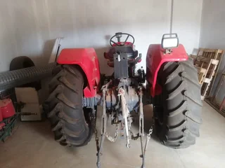 Tractor - Ad posted by Precious31