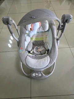 Ingenuity baby bouncer and swing