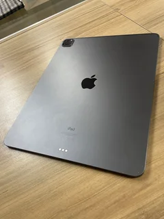 iPad Pro 12.9” 4th generat