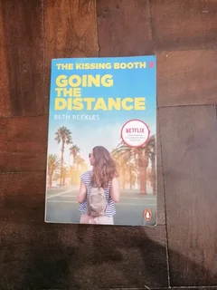Going the distance (Kissing booth book 2) second hand book.