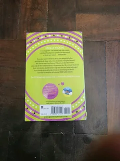 Molly Moon and the morphing mystery by Georgia Byng