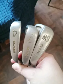 3 Vintage secondhand TPC Ram golfclubs (number 7,4 and SW).