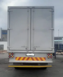2012 Fridge Trailer