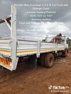 Mercedes benz crane truck