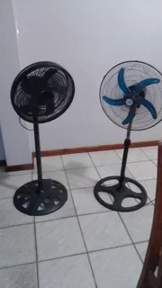 Standing Fan 18&#39;&#39;