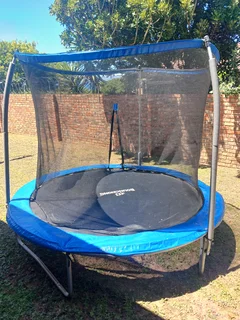 Bounce king 8ft trampoline