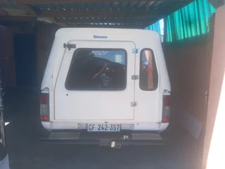 Nissan np200 bakkie