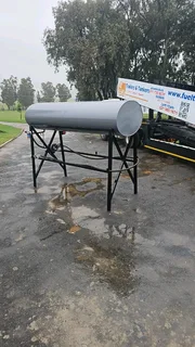 Tank on stand 2000 Liter Diesel