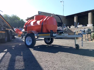 500L Plastic fuel mobile tank trailer