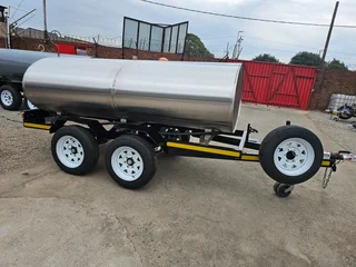3000L Stainless Steel Fuel mobile tank trailer
