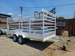 Cattle / Animal Trailers  5m