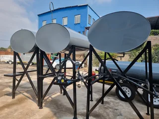 1000L Mild Steel Tank on Stand