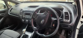 KIA CERATO (2014) NOW STRIPPING FOR SPARES!