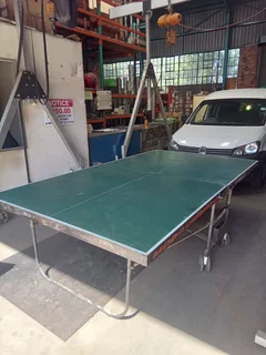 Table Tennis Table