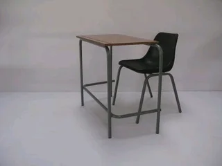 Single  Desk