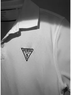 Guess –Golf T-Shirt – Small