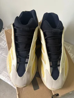 Louis Vuitton skate sneakers. Air Jordan 3. Adidas Yeezy 500. Nike dunk low. Nike dunk high