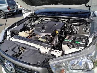 2019 Toyota Hilux 2.4 GD-6 D/Cab 4x4 SRX AT