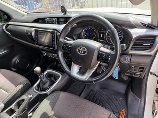 2017 Toyota Hilux 2.8 GD-6 D/Cab 4x4 Raider