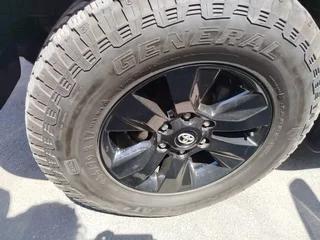 2017 Toyota Hilux 2.8 GD-6 D/Cab 4x4 Raider