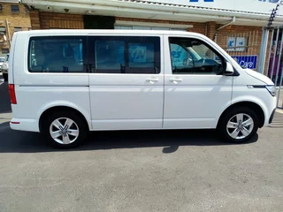 2024 Volkswagen T6.1 Kombi 2.0 TDI Trendline DSG