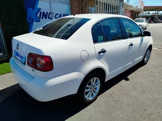 2013 Volkswagen Polo Vivo Sedan 1.6 Base