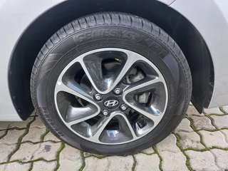 2019 Hyundai Grand i10 MY18 1.2 Glide