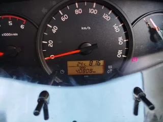 Toyota Quantum 2.5 D-4D 14-Seater Bus, White with 40808km, for sale!