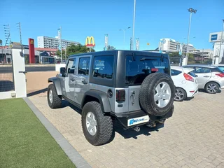 Jeep Wrangler Unlimited 3.6 Rubicon AT, Grey with 154000km, for sale!