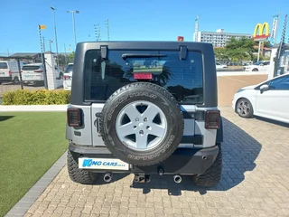 Jeep Wrangler Unlimited 3.6 Rubicon AT, Grey with 154000km, for sale!