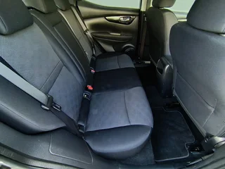 Nissan Qashqai 1.5dCi Acenta + Techno, Grey with 141000km, for sale!