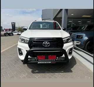 Toyota Hilux Legend 50